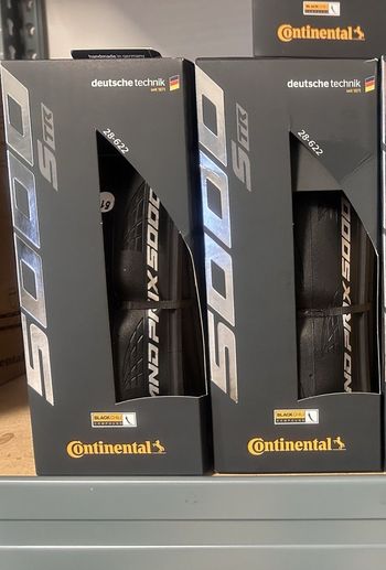 Używany Continental Grand Prix 5000 S TR 2026 Tyres & Tubes