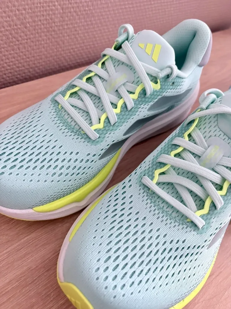 Adidas Running Shoes bike usato — immagine 5 di 9