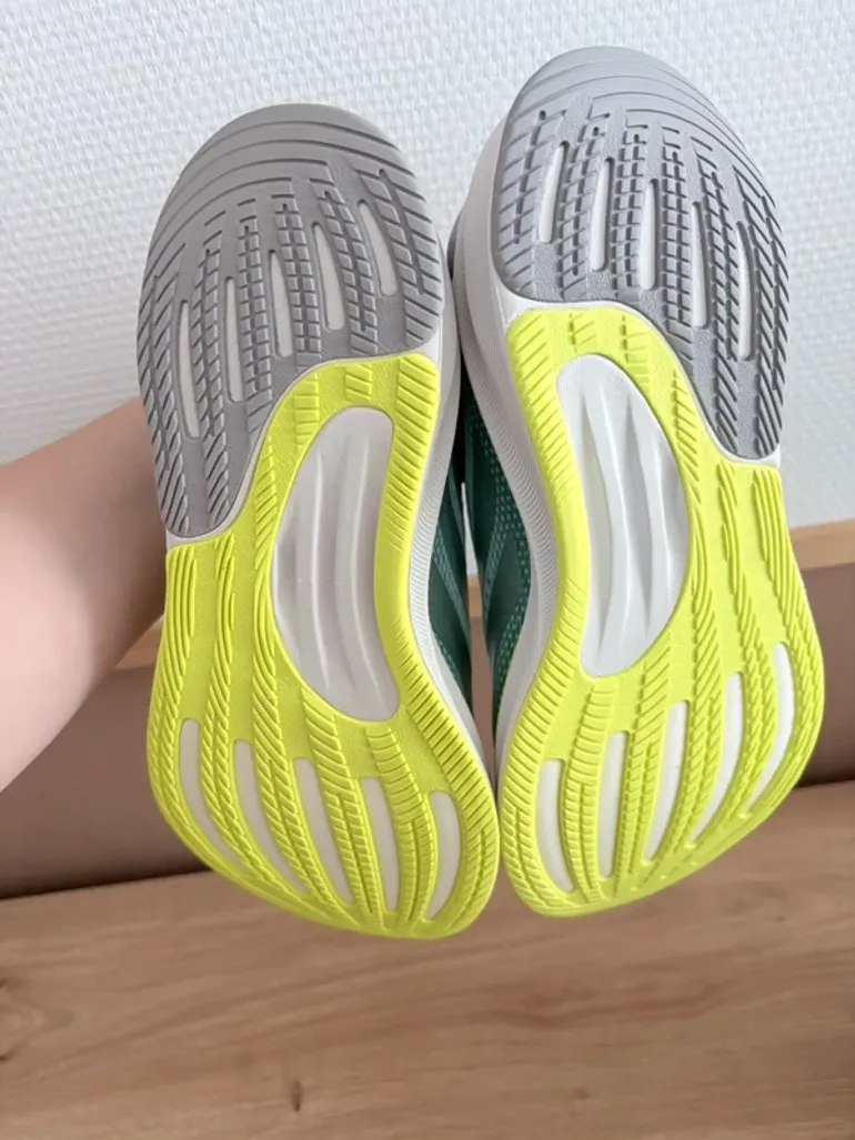 Adidas Running Shoes bike usato — immagine 7 di 9