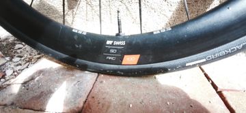 Used dtswiss arc 100 2025 bike — image 2 of 5