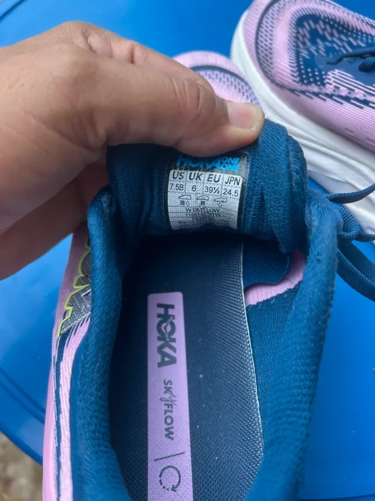 Hoka Skyflow bike usato — immagine 2 di 6