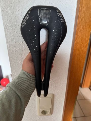 Gebrauchtes Selle Italia Novus Endurance L3 2026 Saddles & Seatposts