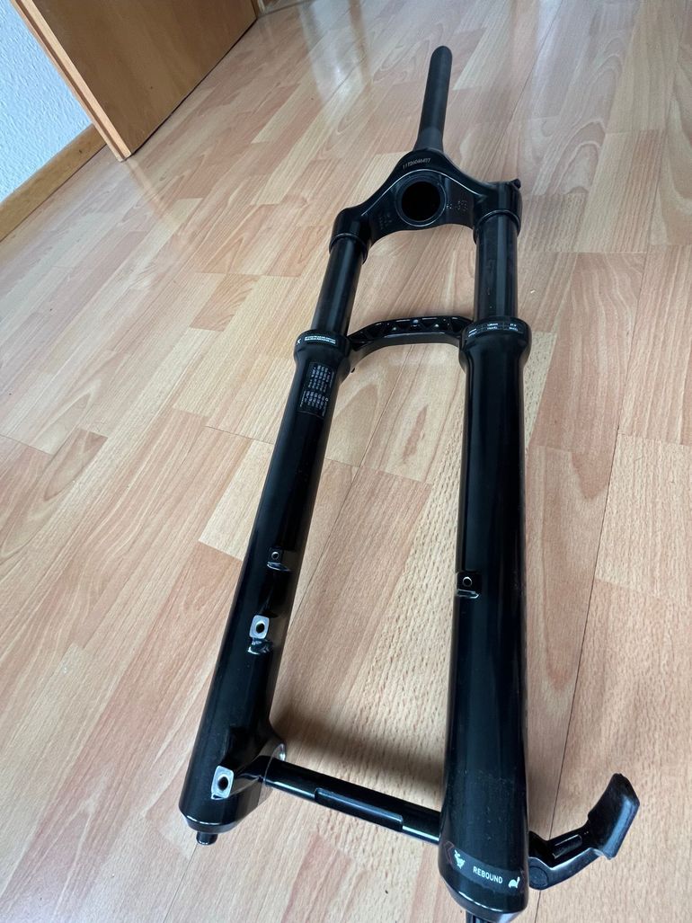 Brugt RockShox 35 2025 bike — billede 5 af 9