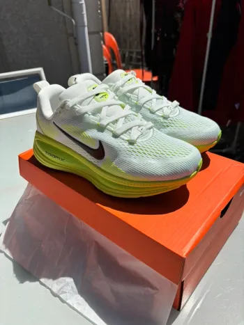 Gebrauchtes Nike Vomero 18 bike — Bild 2 von 5