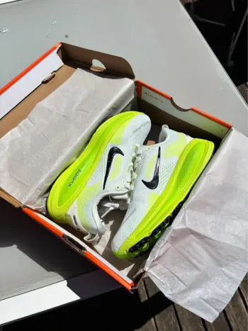 Gebrauchtes Nike Vomero 18 bike — Bild 5 von 5