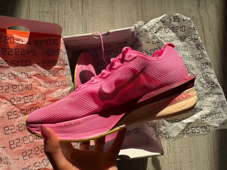 Używany Nike ZOOMX Vaporfly NEXT% 4 bike — zdjęcie 6 z 9