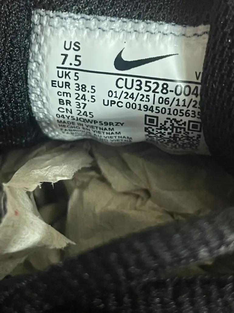Brugt White Nike Running Shoes bike — billede 7 af 7