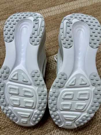Gebrauchtes Nike Vomero 18 bike — Bild 4 von 9