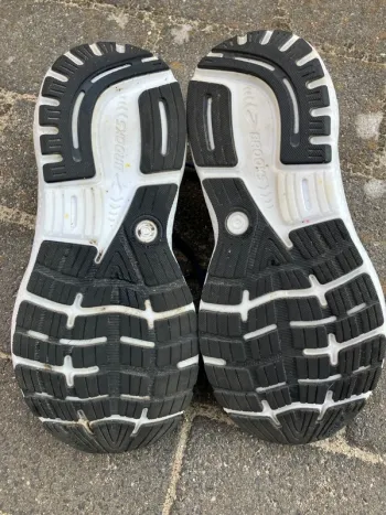 Used Brooks Ghost 16 bike — image 4 of 4