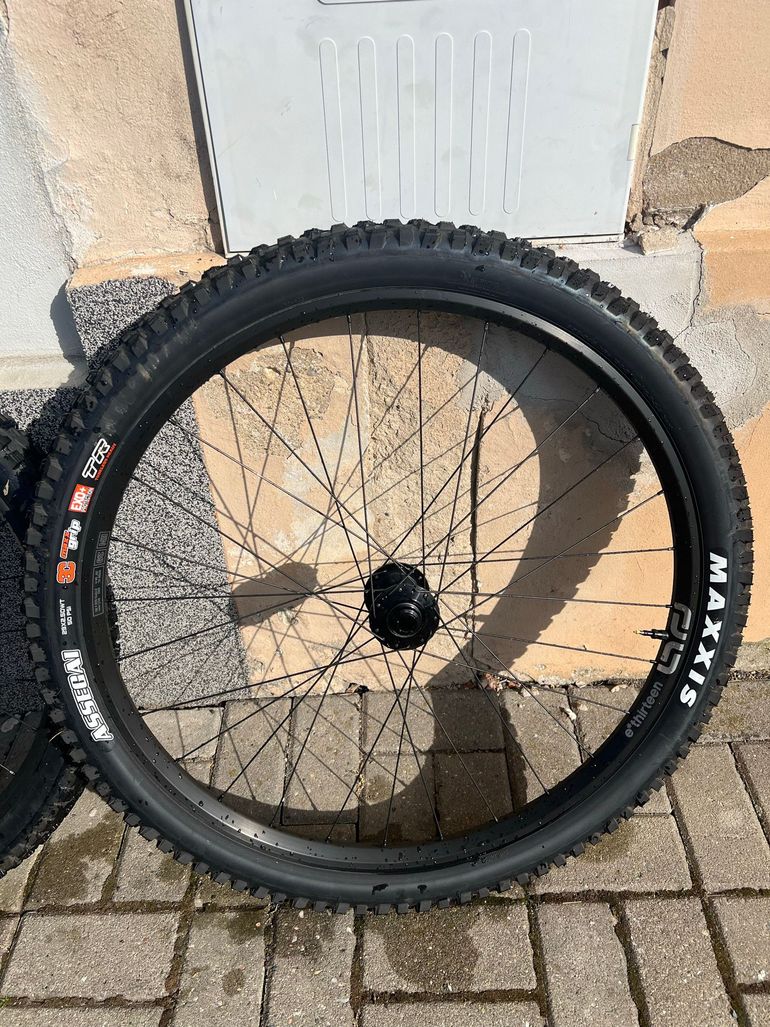 Použité E*Thirteen Grappler Core 2026 bike — obrázek 2 z 14