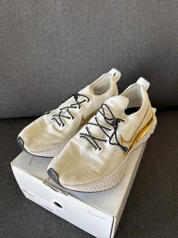Gebrauchtes Nike Re act Running Shoes