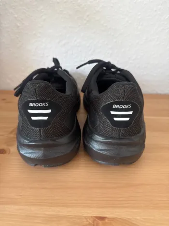 Brooks Ghost 17 GTX bike usato — immagine 6 di 8