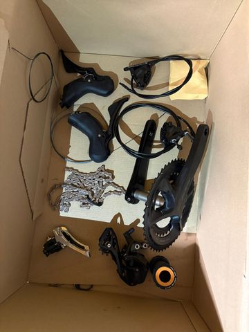 Brugt Shimano 105 12V groupe Groupset