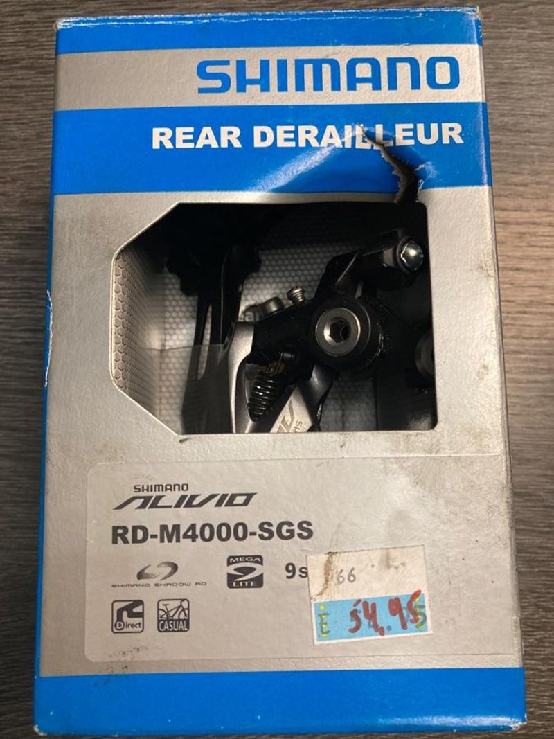 Shimano Dérailleur arrière shimano RD-M4000-SGS 9vit Drivetrain & Pedals d'occasion