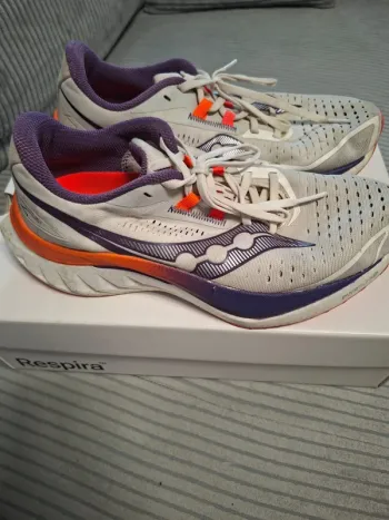Tweedehands Saucony Endorphin Speed 4 bike — afbeelding 2 van 6