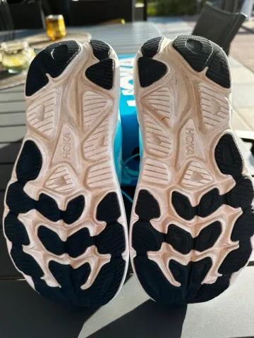 Hoka Clinton 10 bike d'occasion — image 4 sur 7