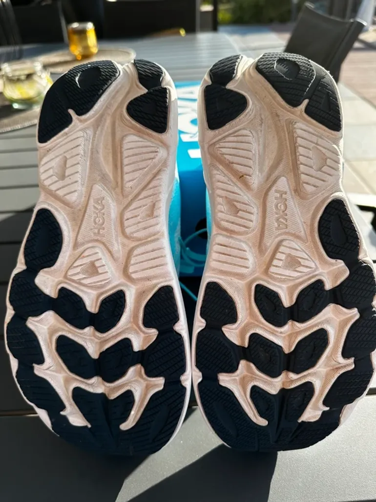 Used Hoka Clinton 10 bike — image 4 of 7