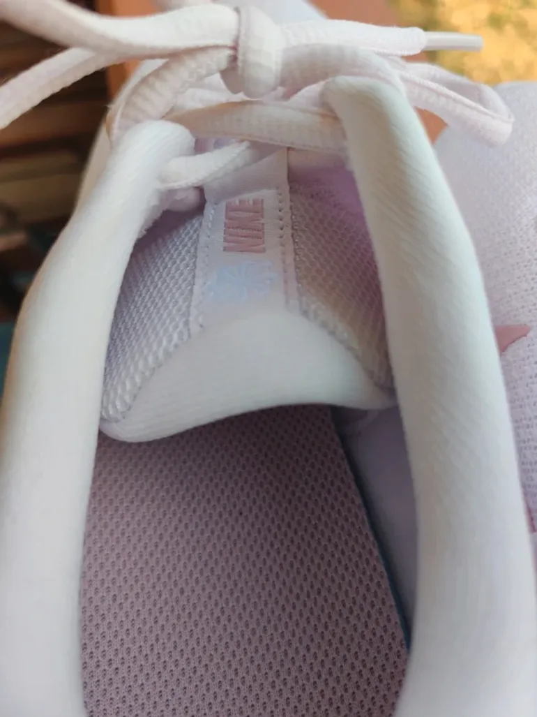 Nike Revolution 6 bike usato — immagine 6 di 7
