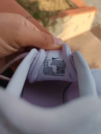 Nike Revolution 6 bike usato — immagine 7 di 7