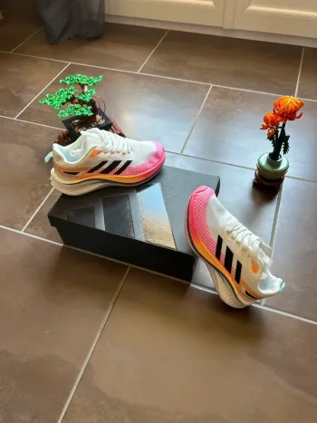Używany Adidas Running Shoes Running Shoes