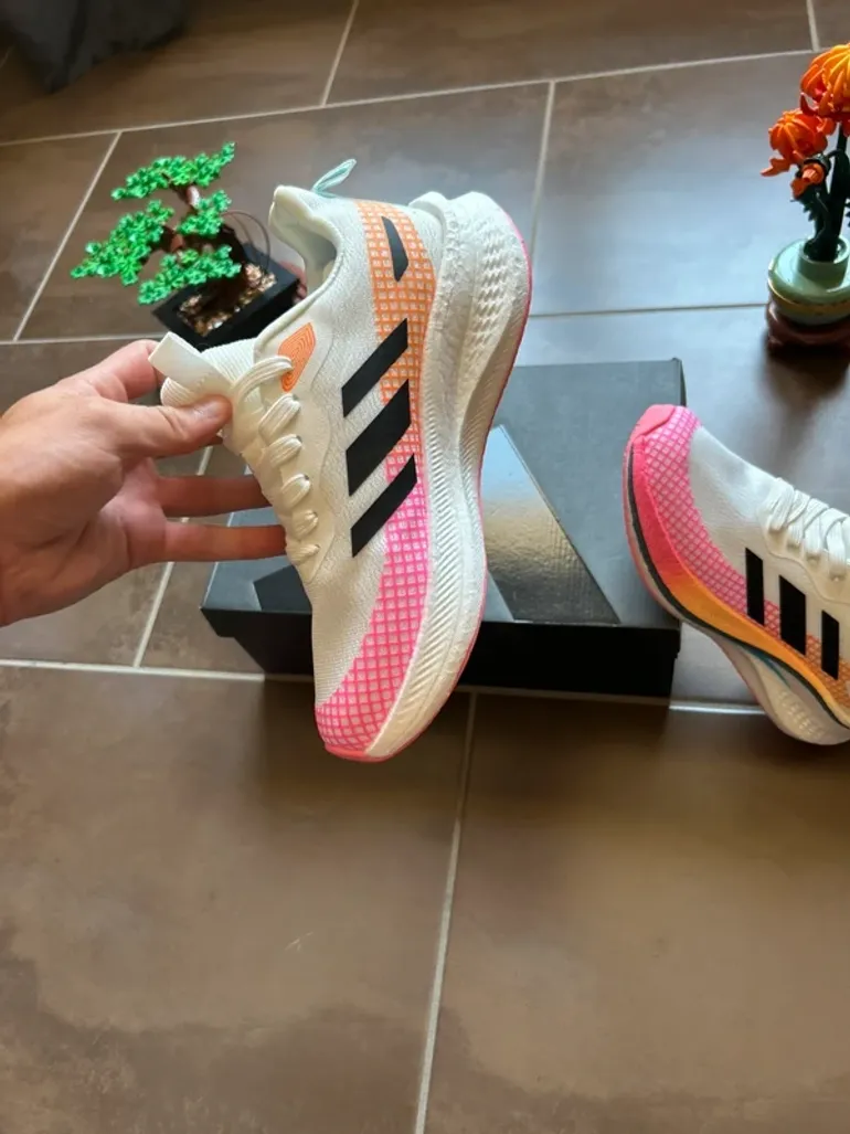 Używany Adidas Running Shoes bike — zdjęcie 4 z 6