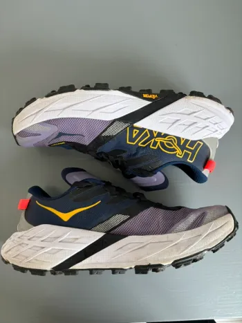 Used Hoka Speedgoat bike — image 3 of 7