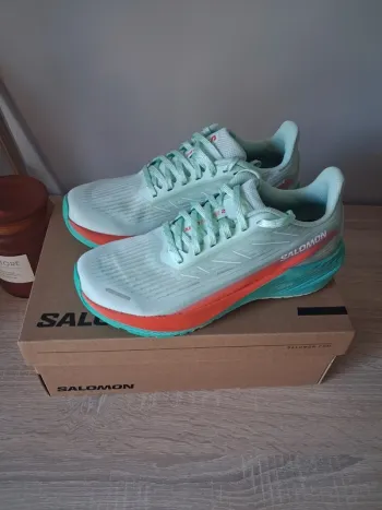 Used Salomon Aero Blaze 2 Running Shoes