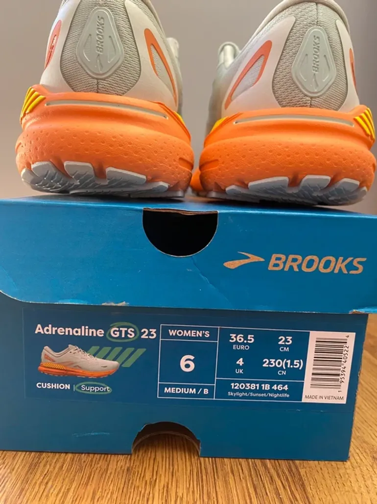 Used Brooks Adrenaline GTS 23 bike — image 5 of 5