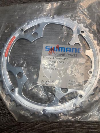 Used Shimano Plateau Shimano 42dents Y1C198020 Drivetrain & Pedals