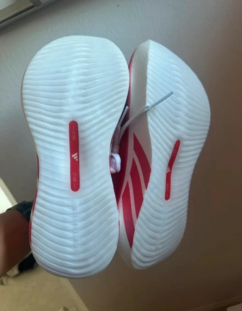 Použité Adidas Hyperboost Edge bike — obrázek 4 z 4