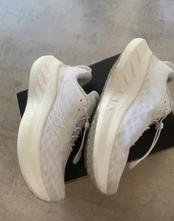 Używany Saucony Running Shoes bike — zdjęcie 2 z 7