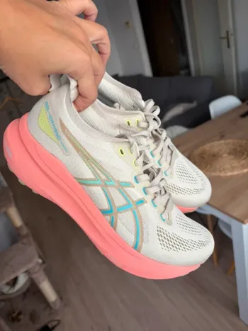 Asics Gel Kayano 31 bike d'occasion — image 5 sur 5