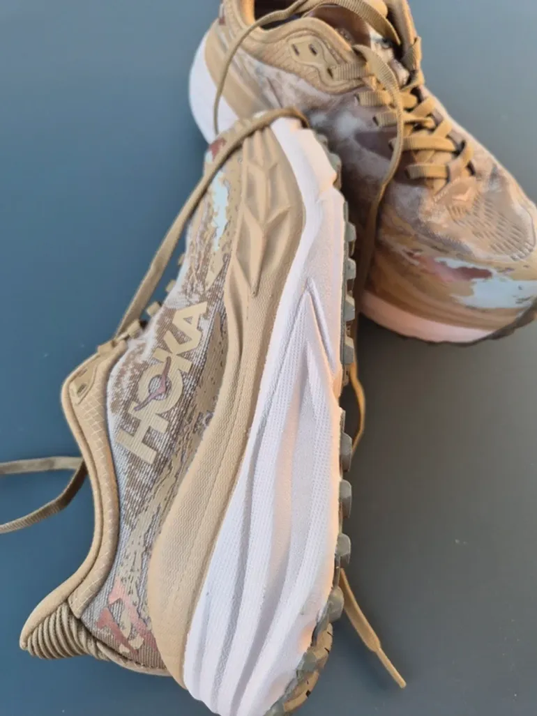 Gebrauchtes Hoka Running Shoes bike — Bild 5 von 7