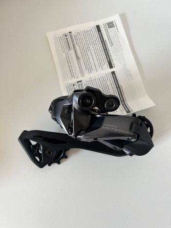 Used Shimano Ultegra Di2 RD-R8150 12V 2026 Drivetrain & Pedals