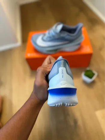 Używany Nike Zoom Fly 6 bike — zdjęcie 5 z 13