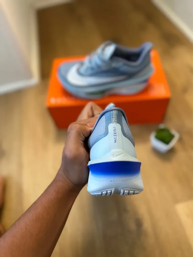 Używany Nike Zoom Fly 6 bike — zdjęcie 5 z 13