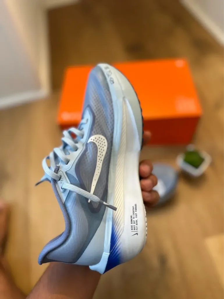 Używany Nike Zoom Fly 6 bike — zdjęcie 8 z 13