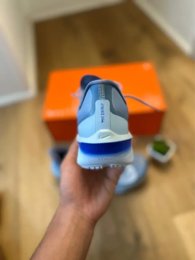 Używany Nike Zoom Fly 6 bike — zdjęcie 7 z 13