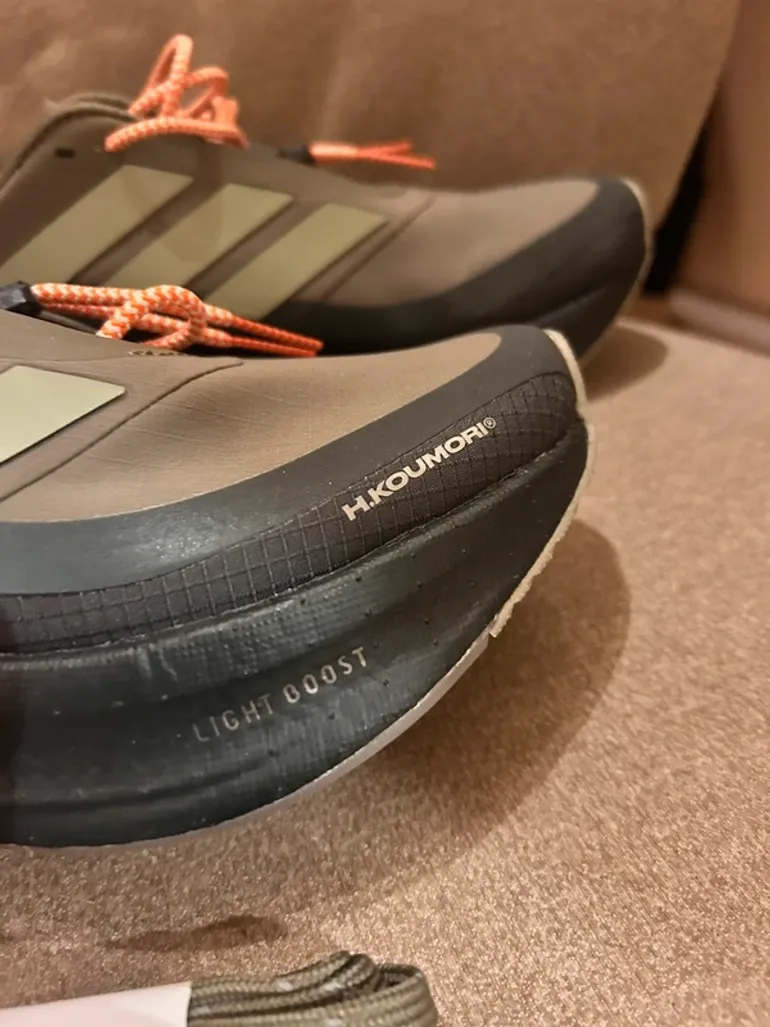 Used Adidas Ultraboost 5 H.Koumori bike — image 3 of 9
