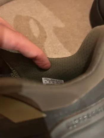 Used Adidas Ultraboost 5 H.Koumori bike — image 5 of 9