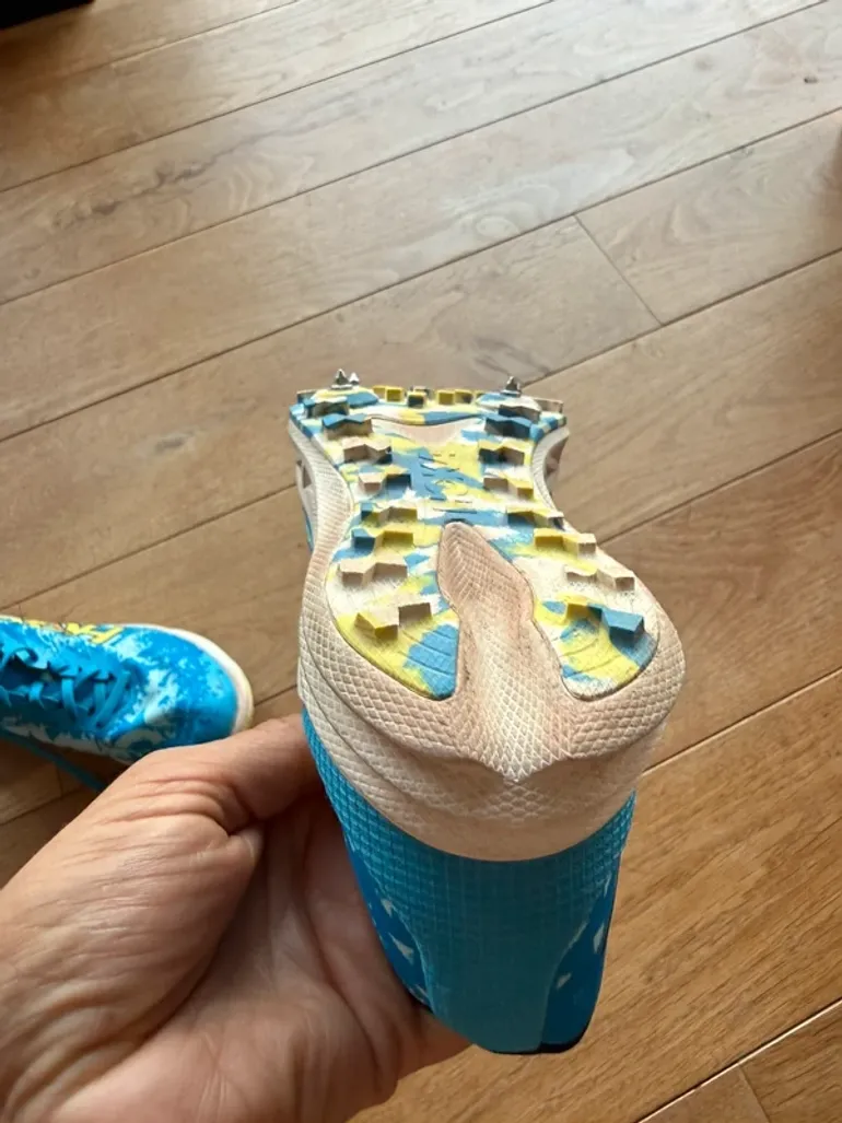 Hoka Crescendo XC bike usato — immagine 4 di 4