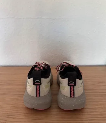 Asics Gel-Nimbus 25 TR bike usato — immagine 4 di 8