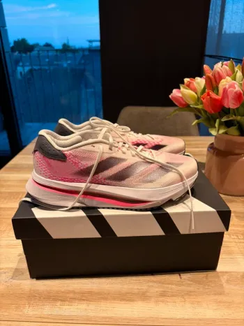 Używany Adidas Running Shoes bike — zdjęcie 2 z 5