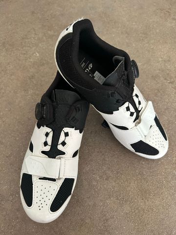 Giro Savix Cycling Shoes usato
