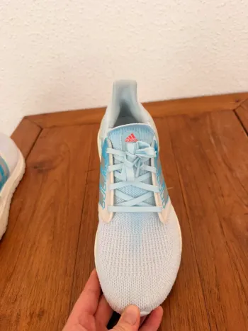Używany Adidas Ultraboost 20 bike — zdjęcie 4 z 7