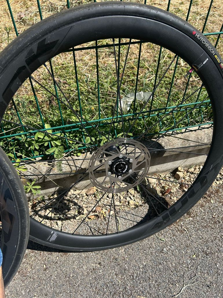 Brugt Look R38D Carbon Wheels 2024 bike — billede 3 af 4