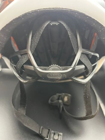 Used ABUS Gamechanger 2.0 MIPS Helmet bike — image 14 of 15