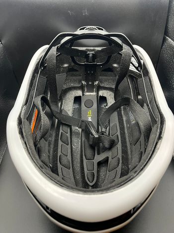 Used ABUS Gamechanger 2.0 MIPS Helmet bike — image 15 of 15