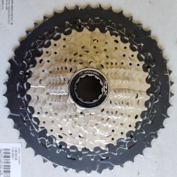 Shimano SLX 11v 11-46 HG Cassette 2023 Drivetrain & Pedals usato