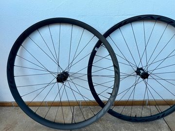 Used Specialized Control 29 Carbon 2025 bike — image 3 of 5